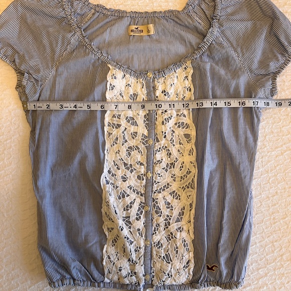 Hollister blue and white striped cap sleeve top - Picture 5 of 6